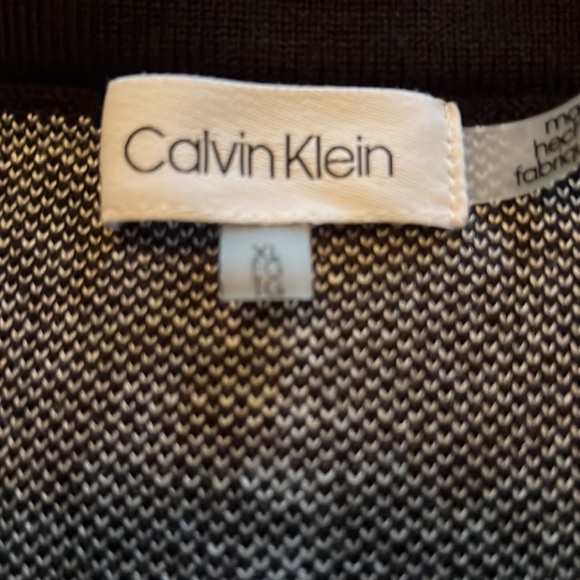 Calvin Klein XL - Picture 3 of 4